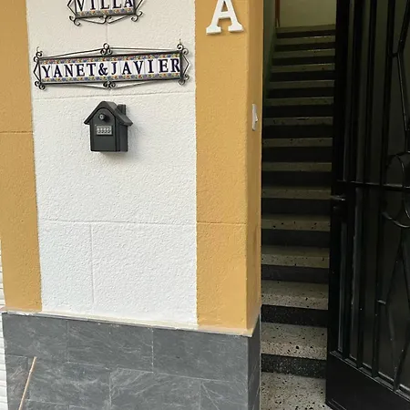 Villa Yanet La Granada Exterior photo